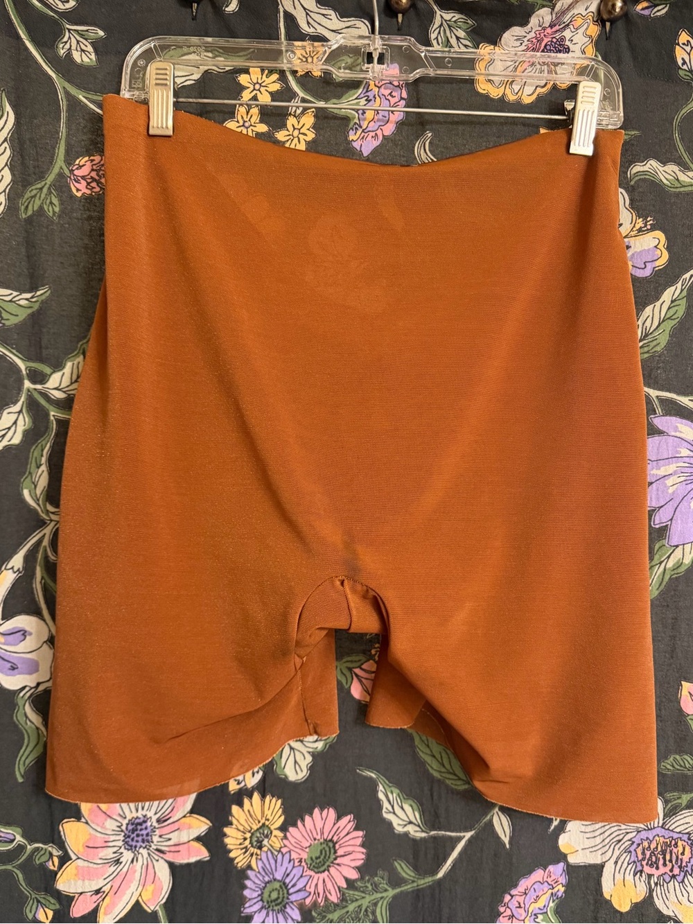 Skims - Rust Seamless Biker Shorts Shapewear